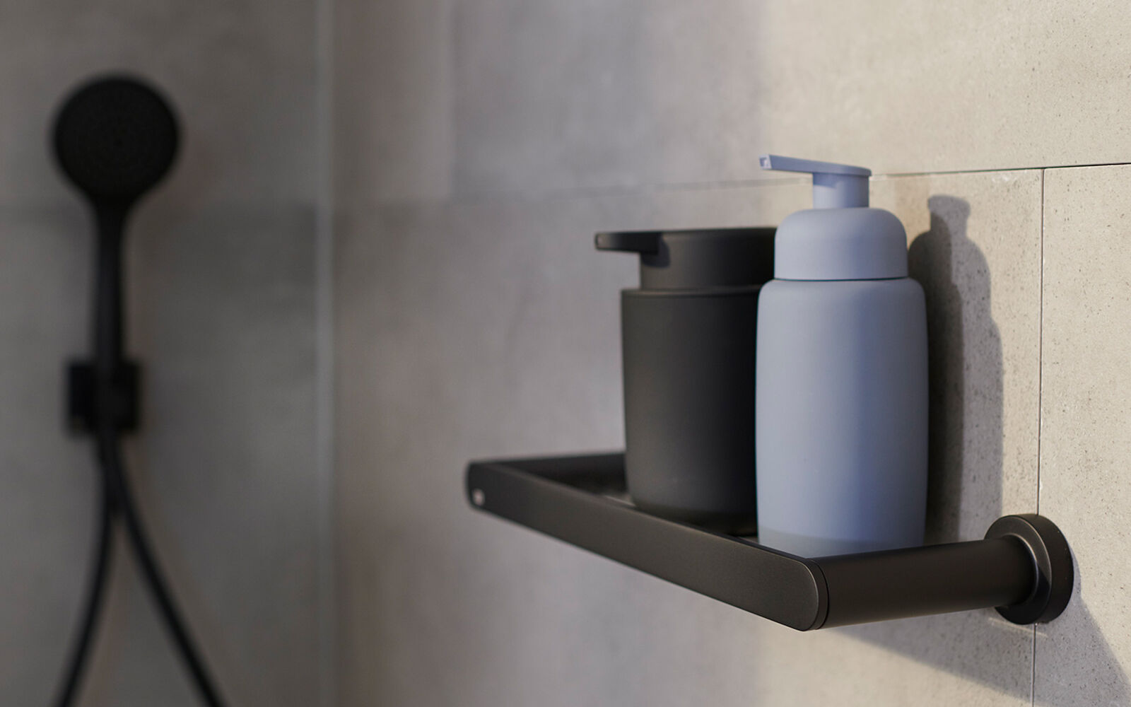 Seifenschalen & -spender