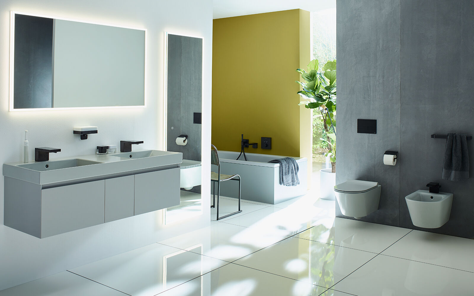 Badm&ouml;bel und Keramik in harmonischen Graut&ouml;nen