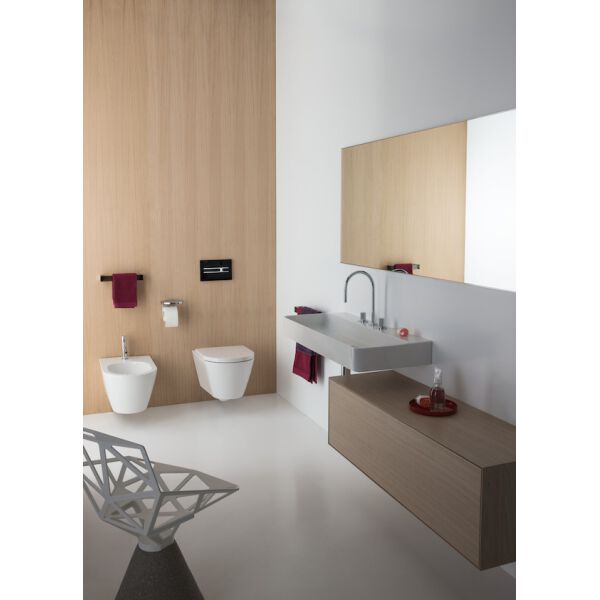 Bidet sospeso Laufen Kartell con foro per rubinetteria Bianco opaco image number 1